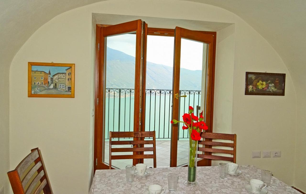 Casa De Pol Exclusive Lake View By Gardadomusmea Tremosine Exteriör bild